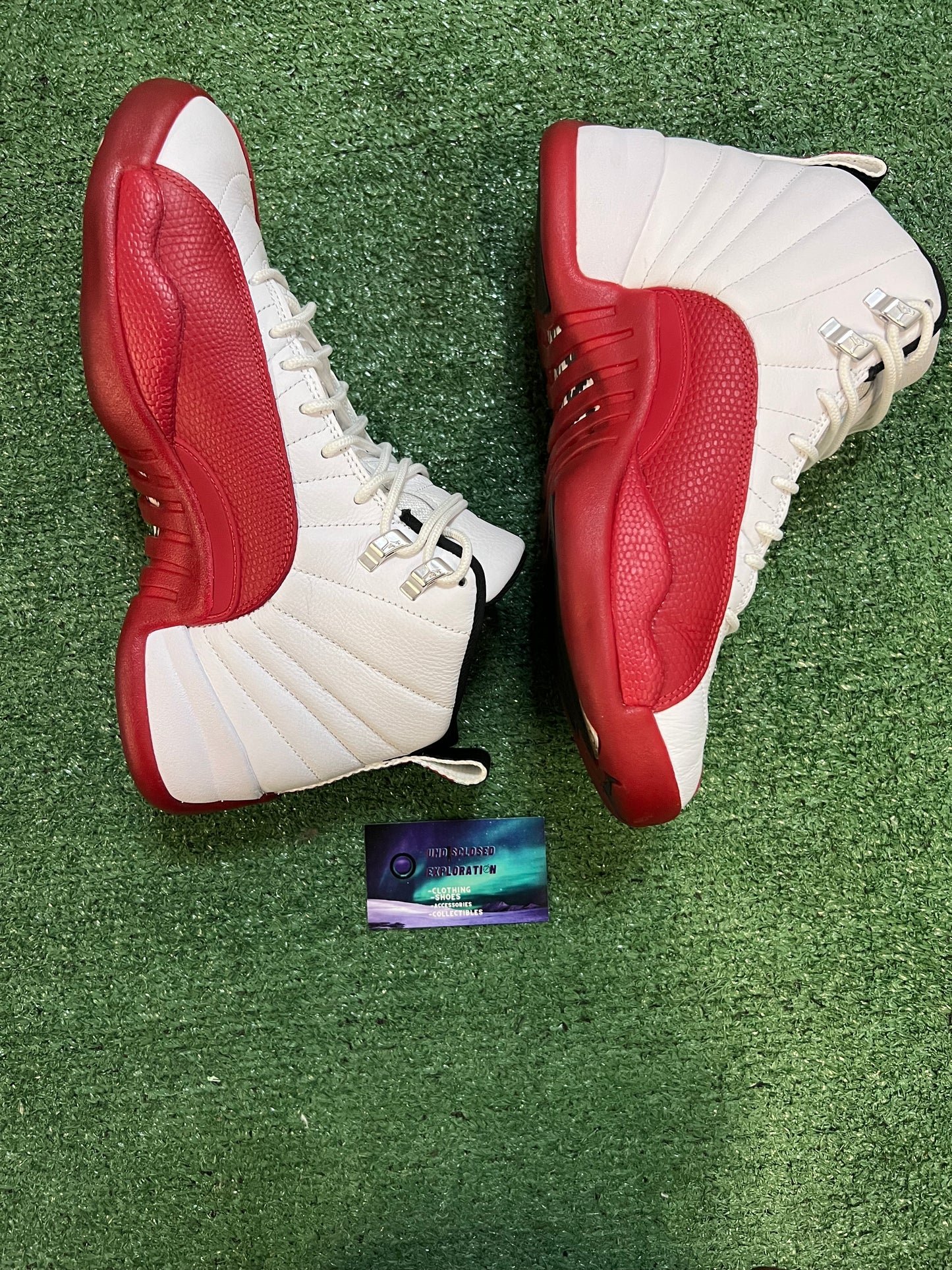 Jordan 12 cherry 2023 size 10men/11.5women