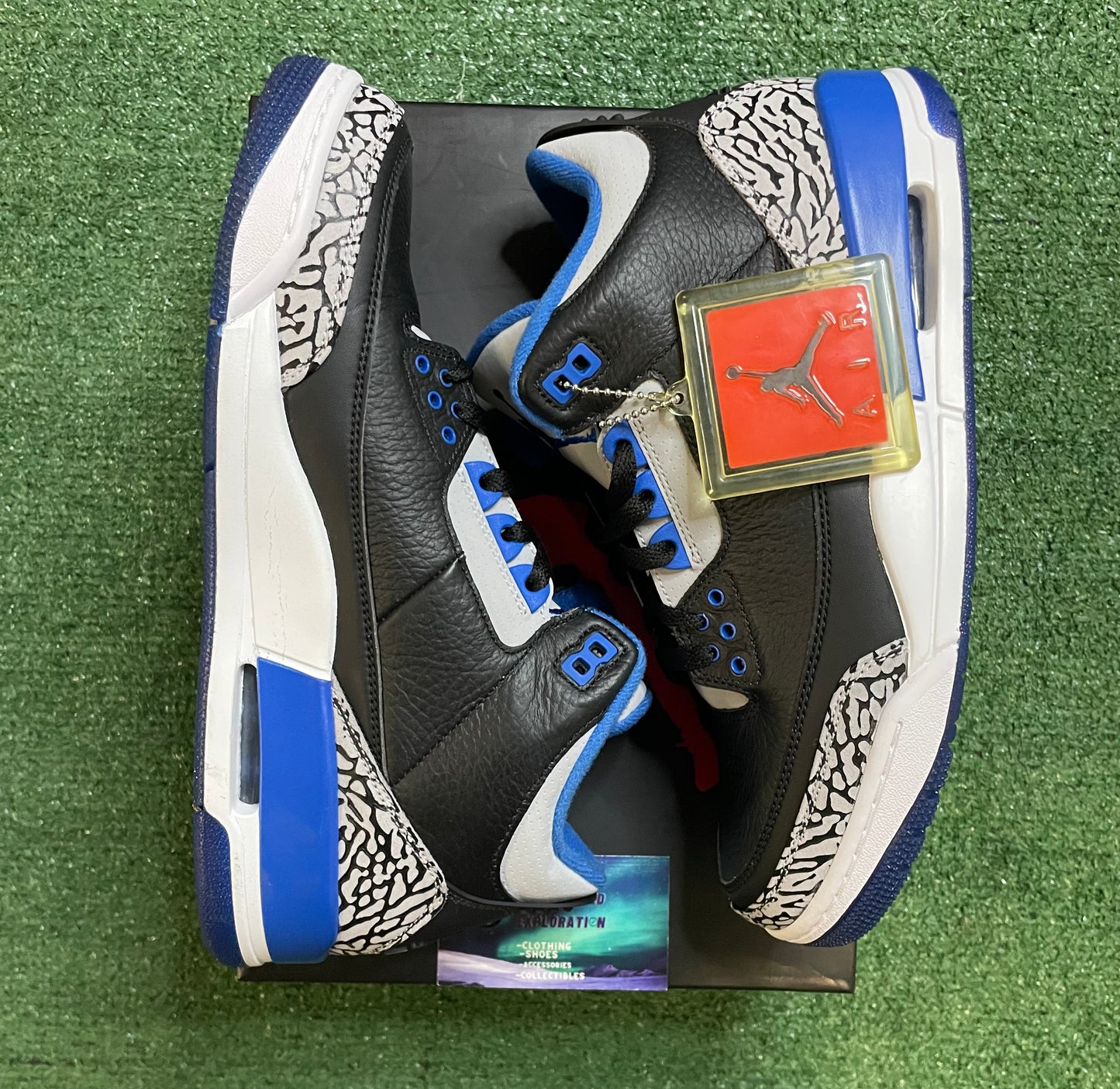 Air Jordan 3 sport blue size 9.5men/11women