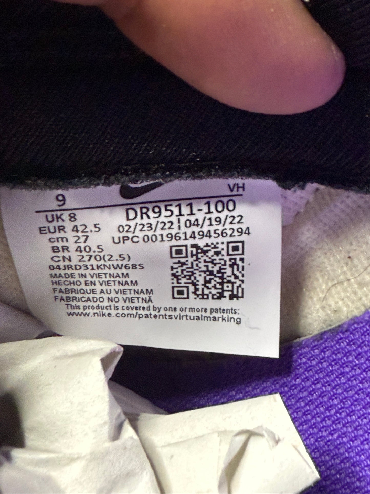 Nike Dunk Low World Champs 9 Men/10.5 Women “Preowned”