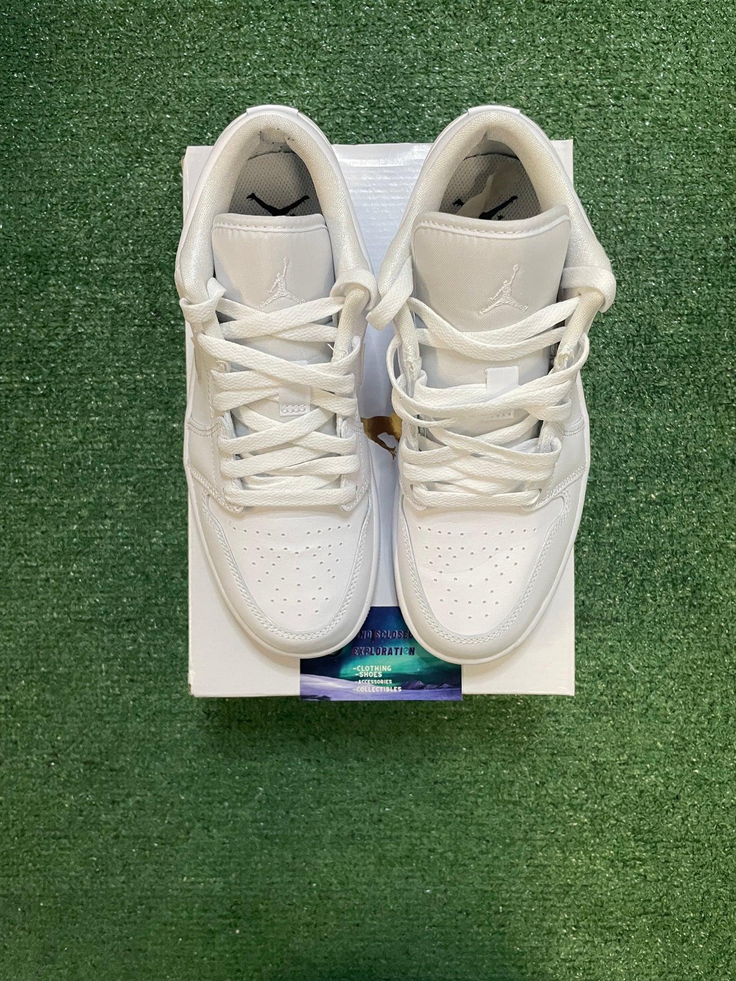 Air Jordan 1 Low triple white 6.5youth/8women