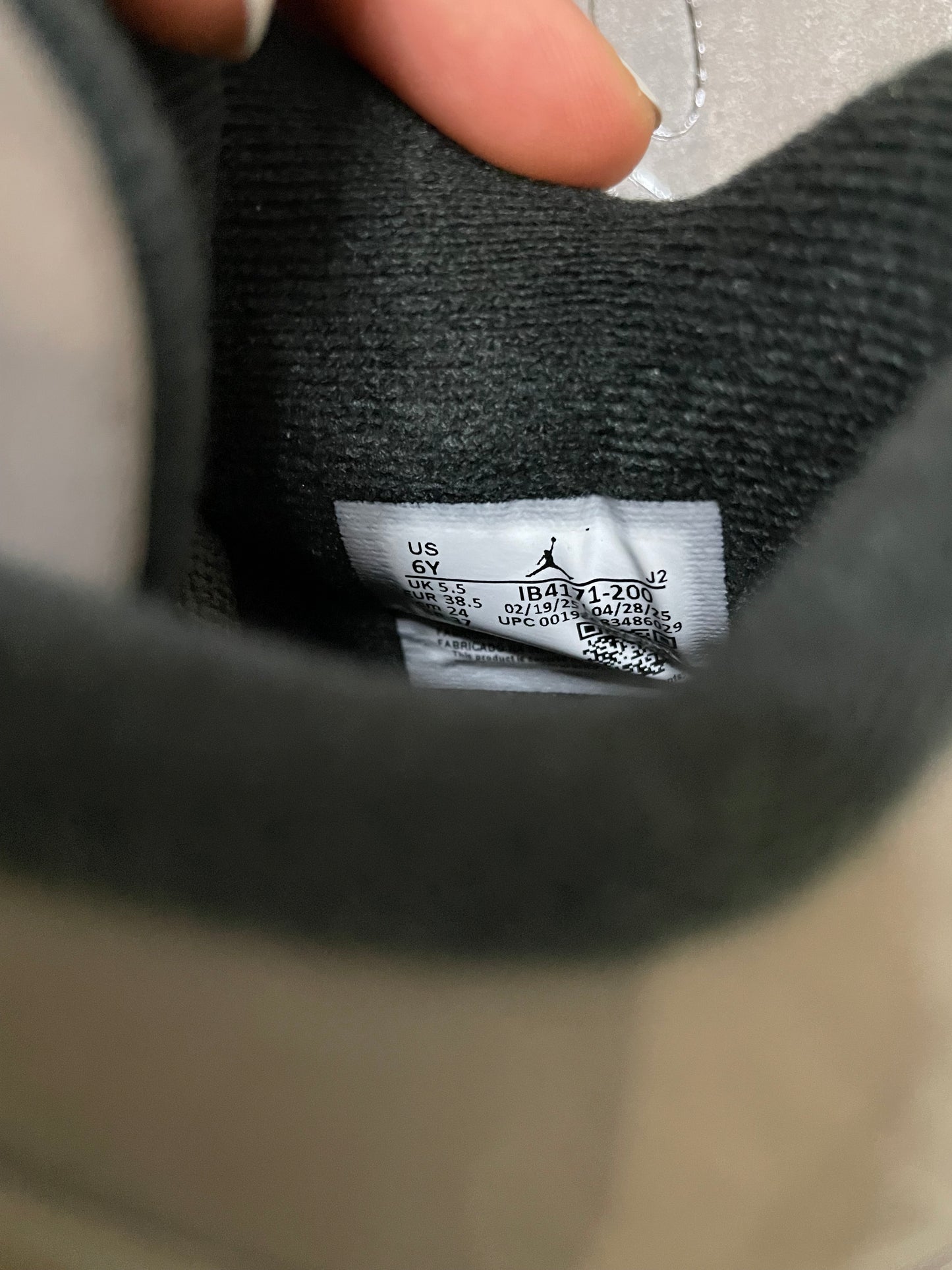 Jordan 4 cave stone