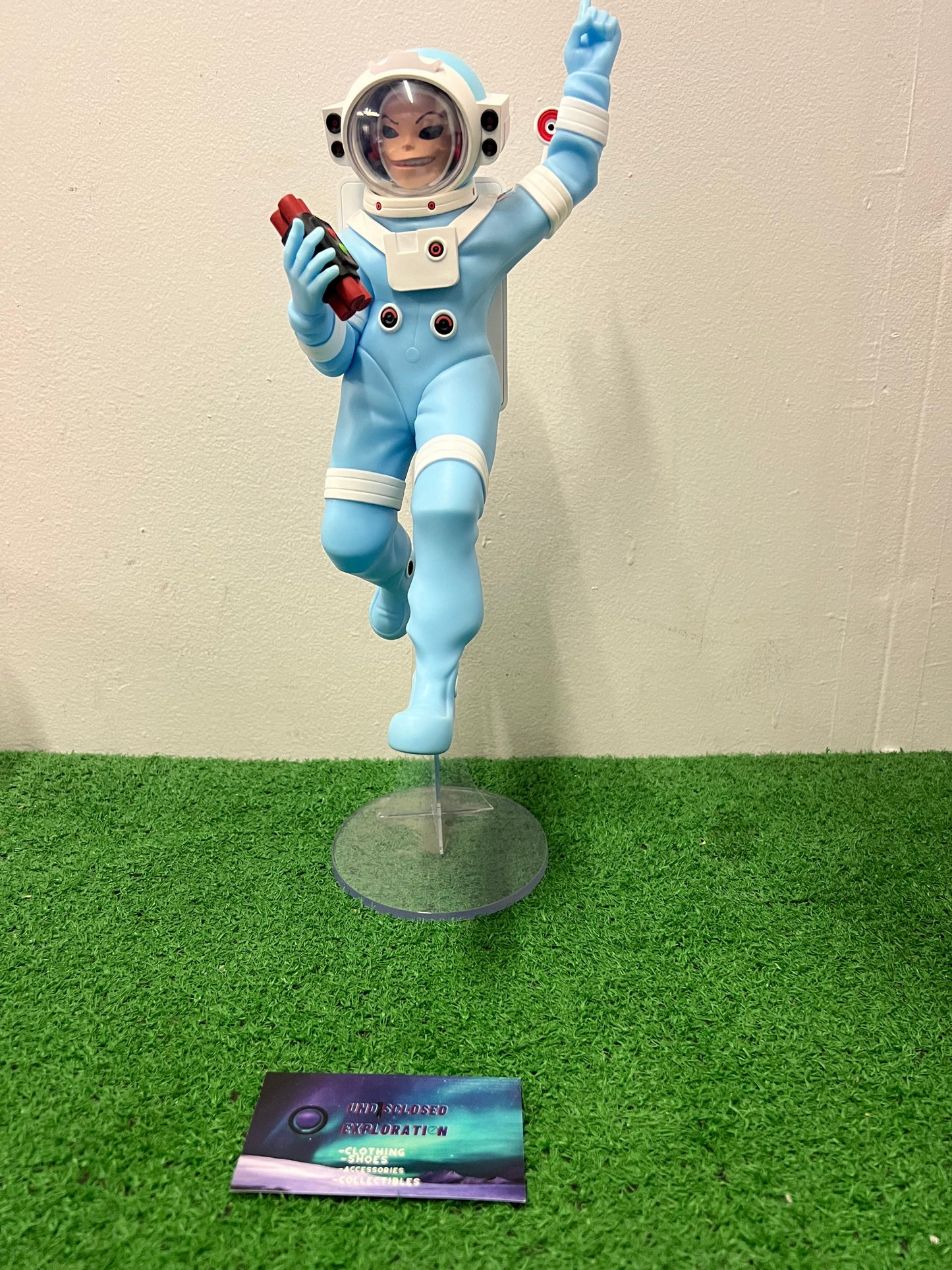 Super plastic gorillaz astronaut spacesuit set