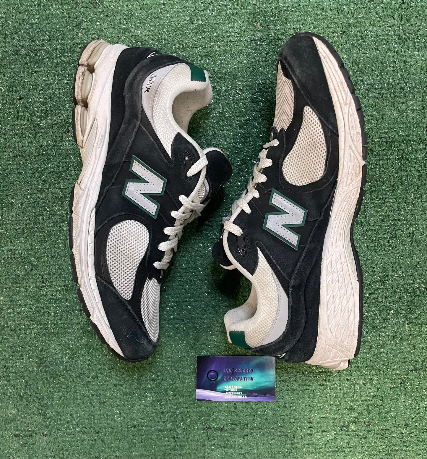 New Balance 2002R black Marsh green size 11.5men/13women