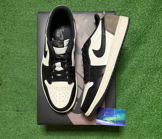 Jordan 1 Low Mocha 9.5 Men/11 Women “Preowned”