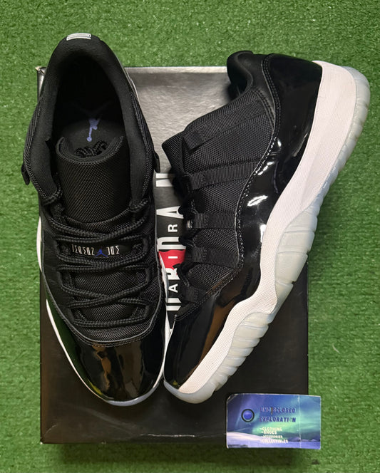 Jordan 11 Low Space Jam 11.5 Men/13 Women “Preowned”