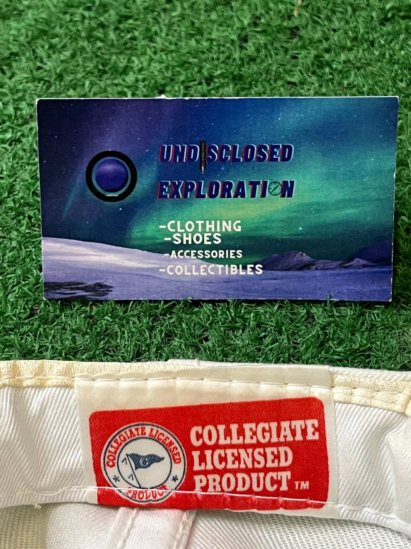 Vintage 1990s UW university of Washington huskies script sport specialities hat