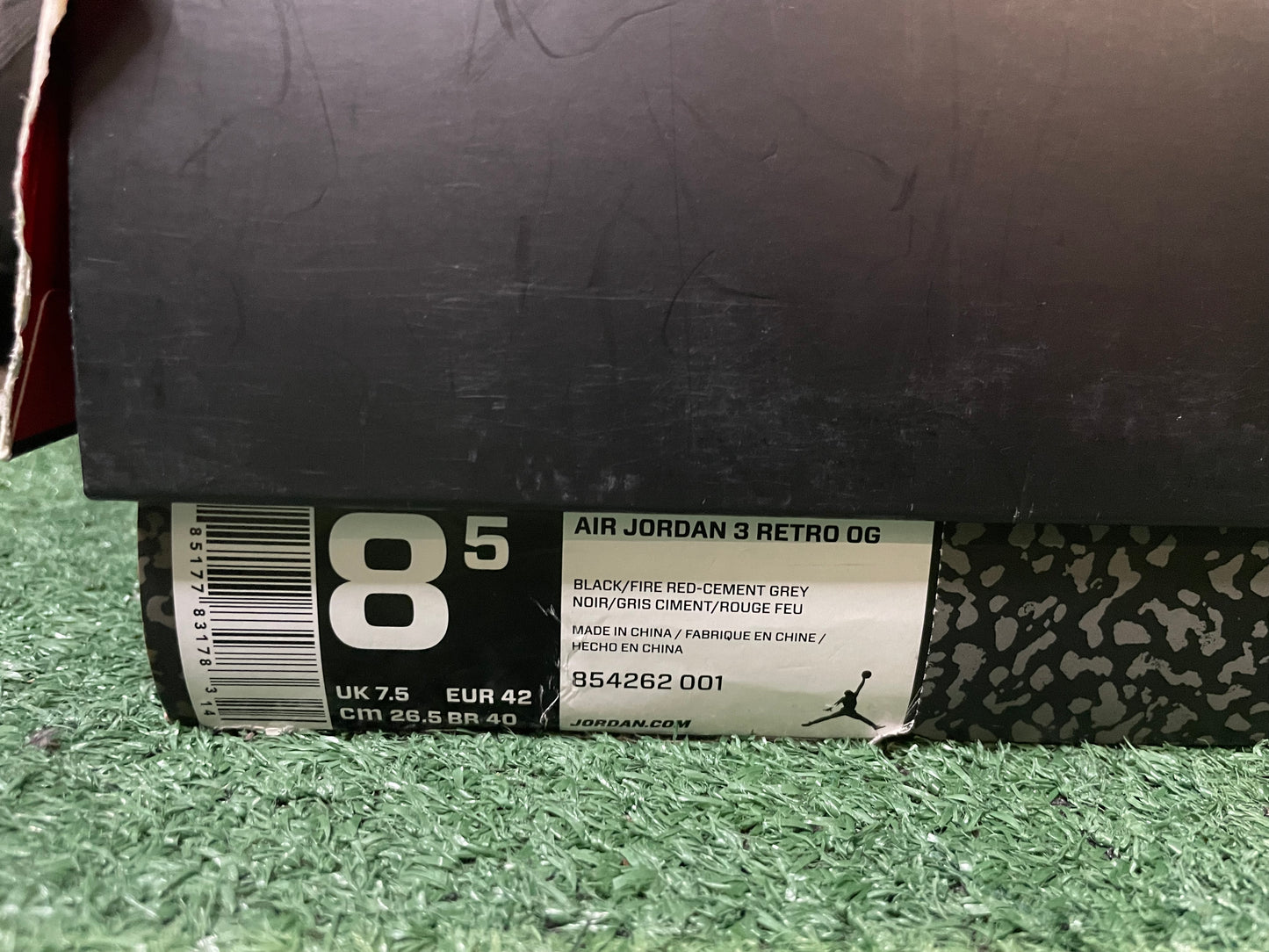 Air Jordan 3 black cement 2018 size 8.5men/10women