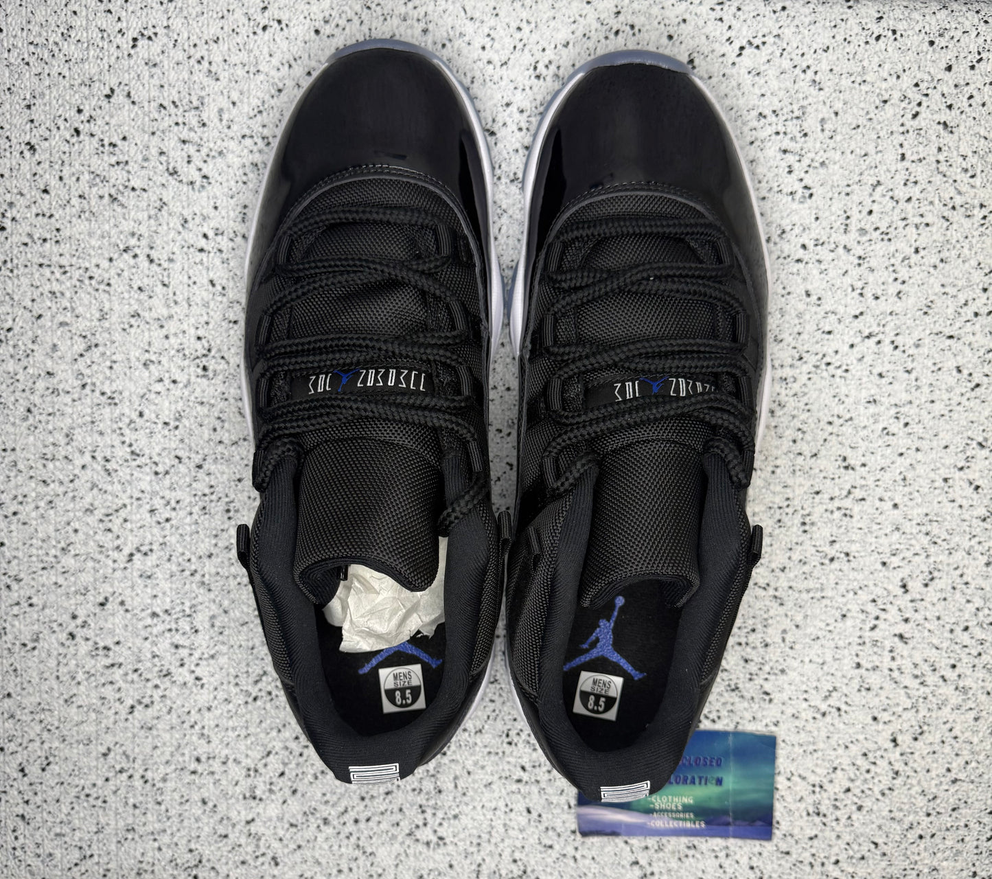 Jordan 11 Low Space Jam