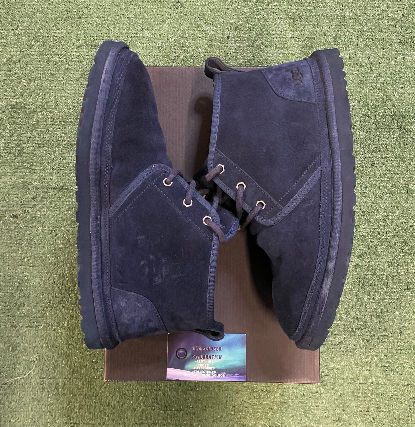 Ugg neumel navy boots Size 10men/11.5women