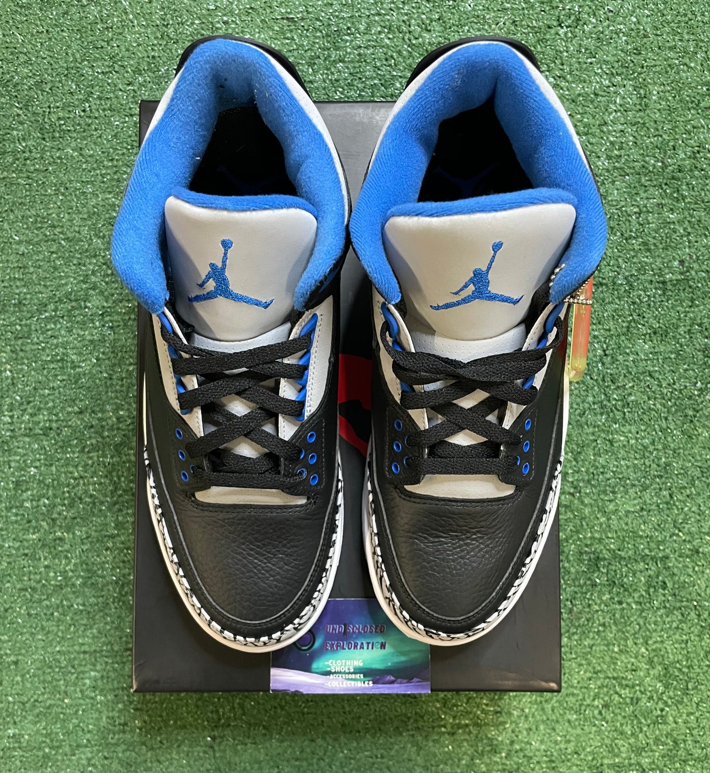 Air Jordan 3 sport blue size 9.5men/11women