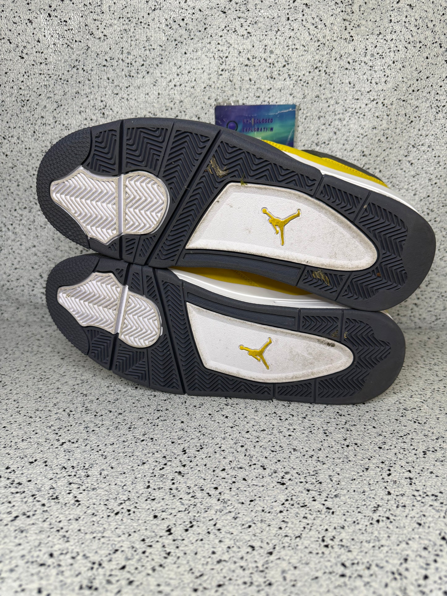Jordan 4 Lightning 11.5 Men/13 Women “Preowned”