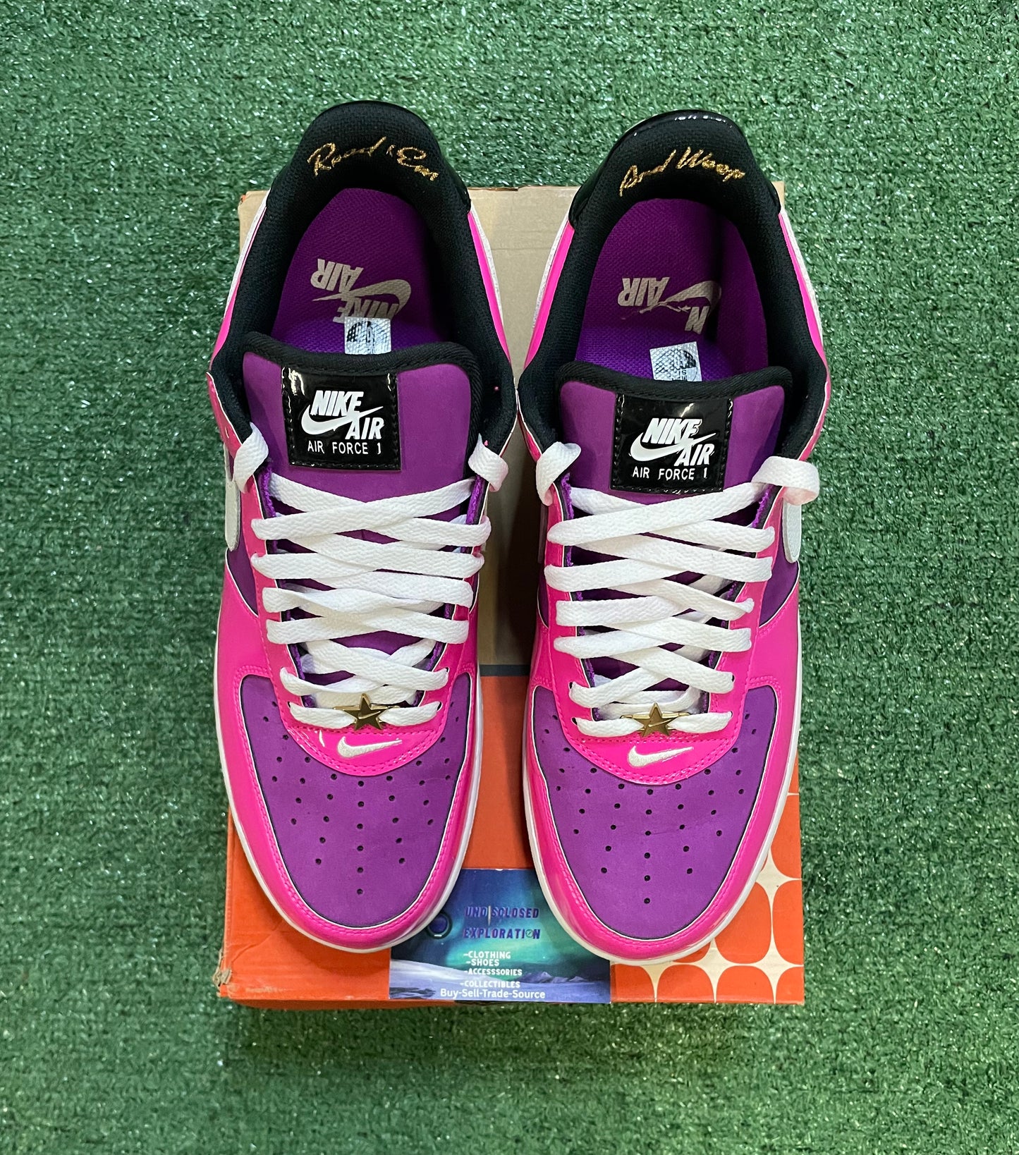 Nike Air Force 1 Low world tour las Vegas size 10.5men/12women