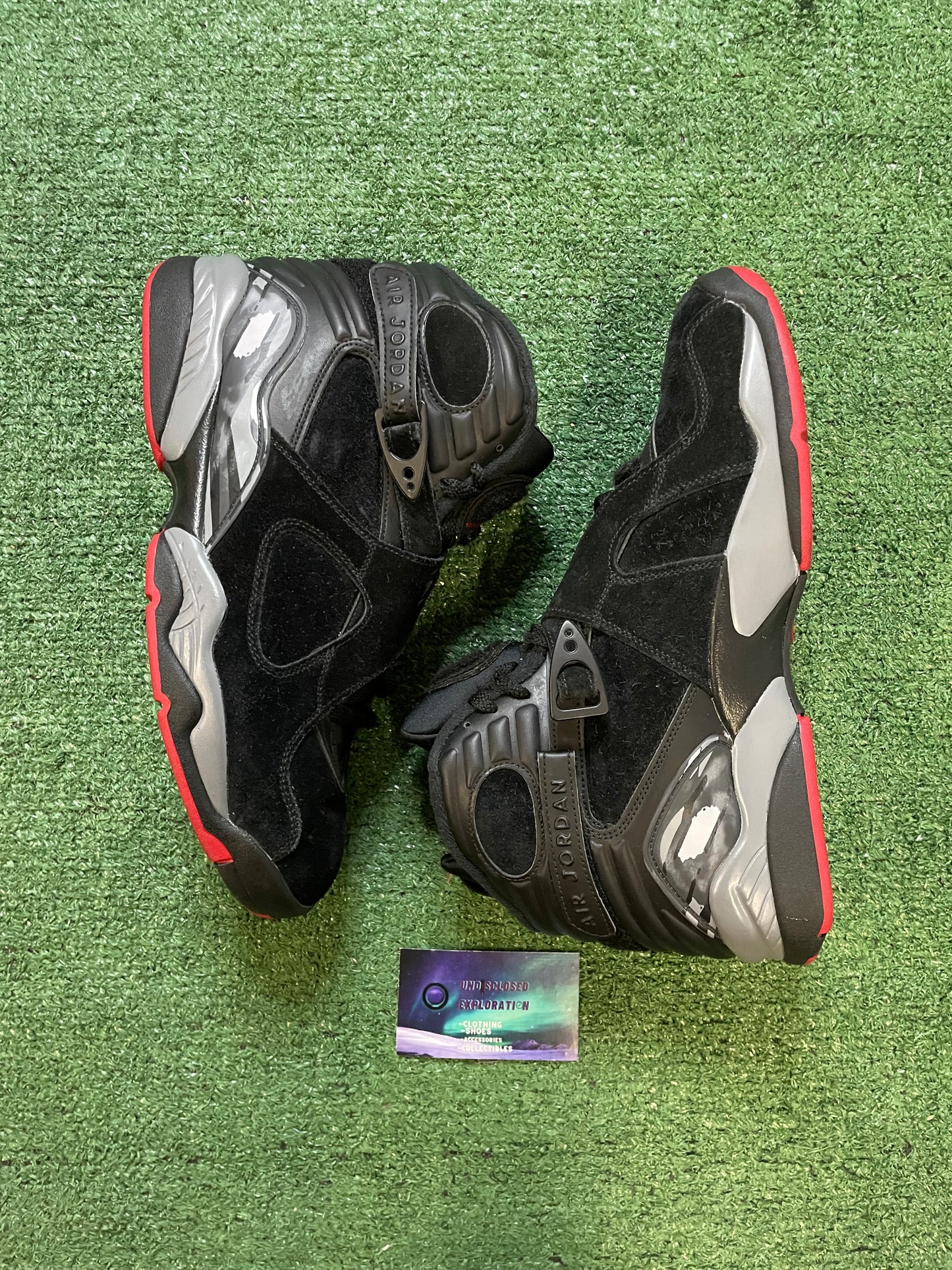 Air Jordan 8 bred size 10men/11.5women