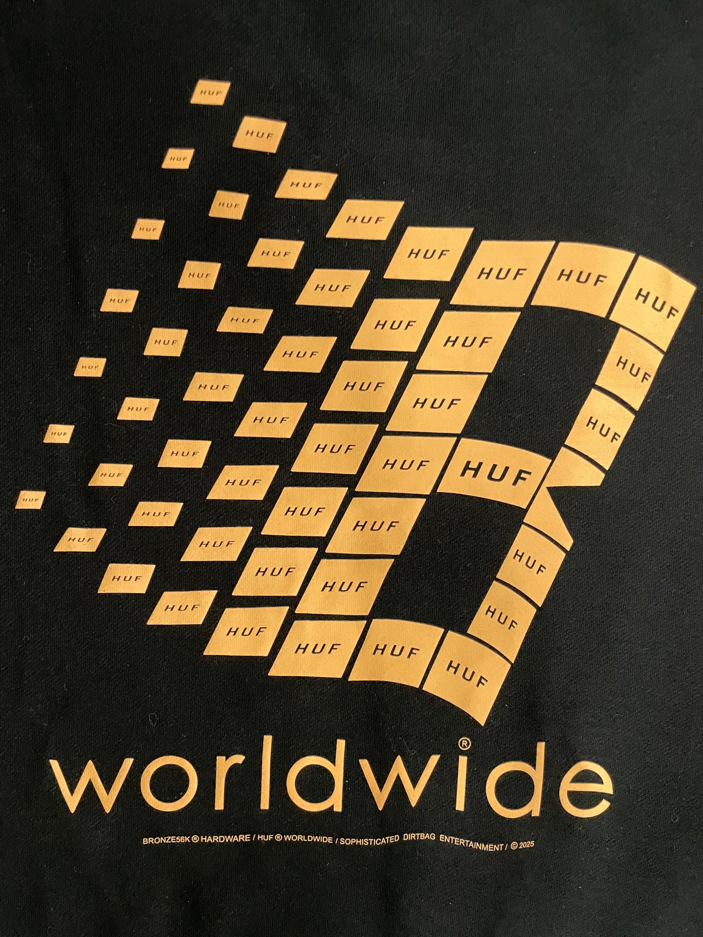 huf worldwide X Bronze56k Crewneck