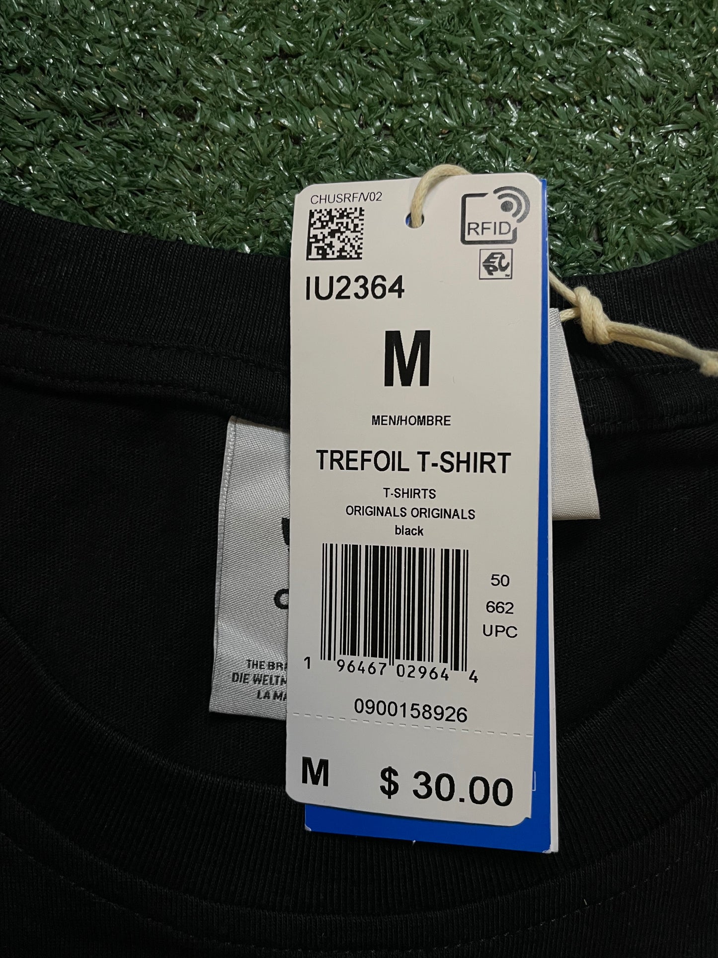 Adidas black & white trefoil logo