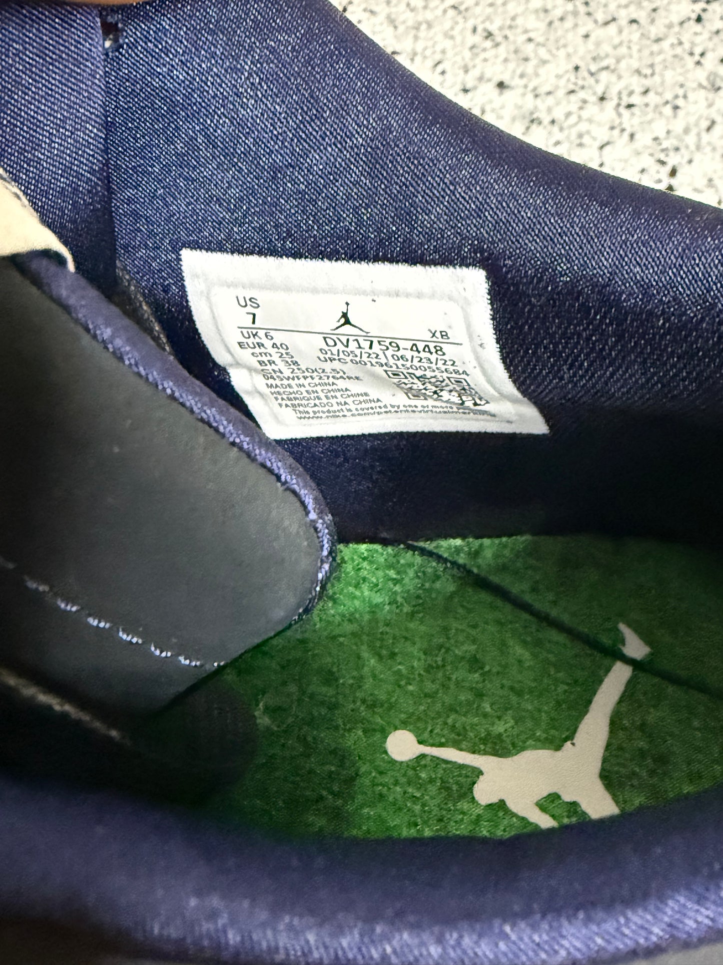 Jordan 1 Low Eastside Golf 7 Youth/8.5 Women “Preowned”