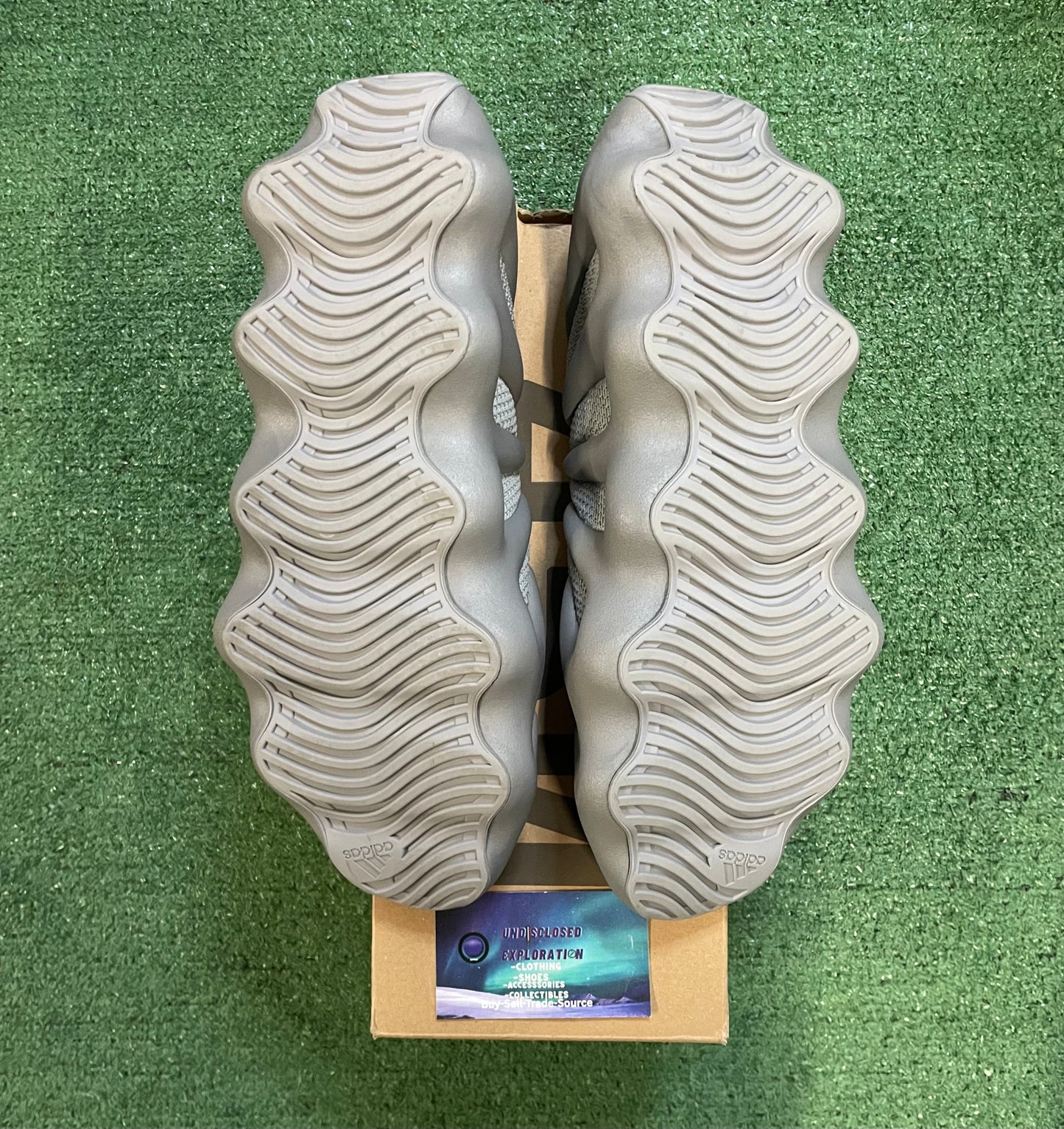 Yeezy 450 stone salt size 13men/14.5women