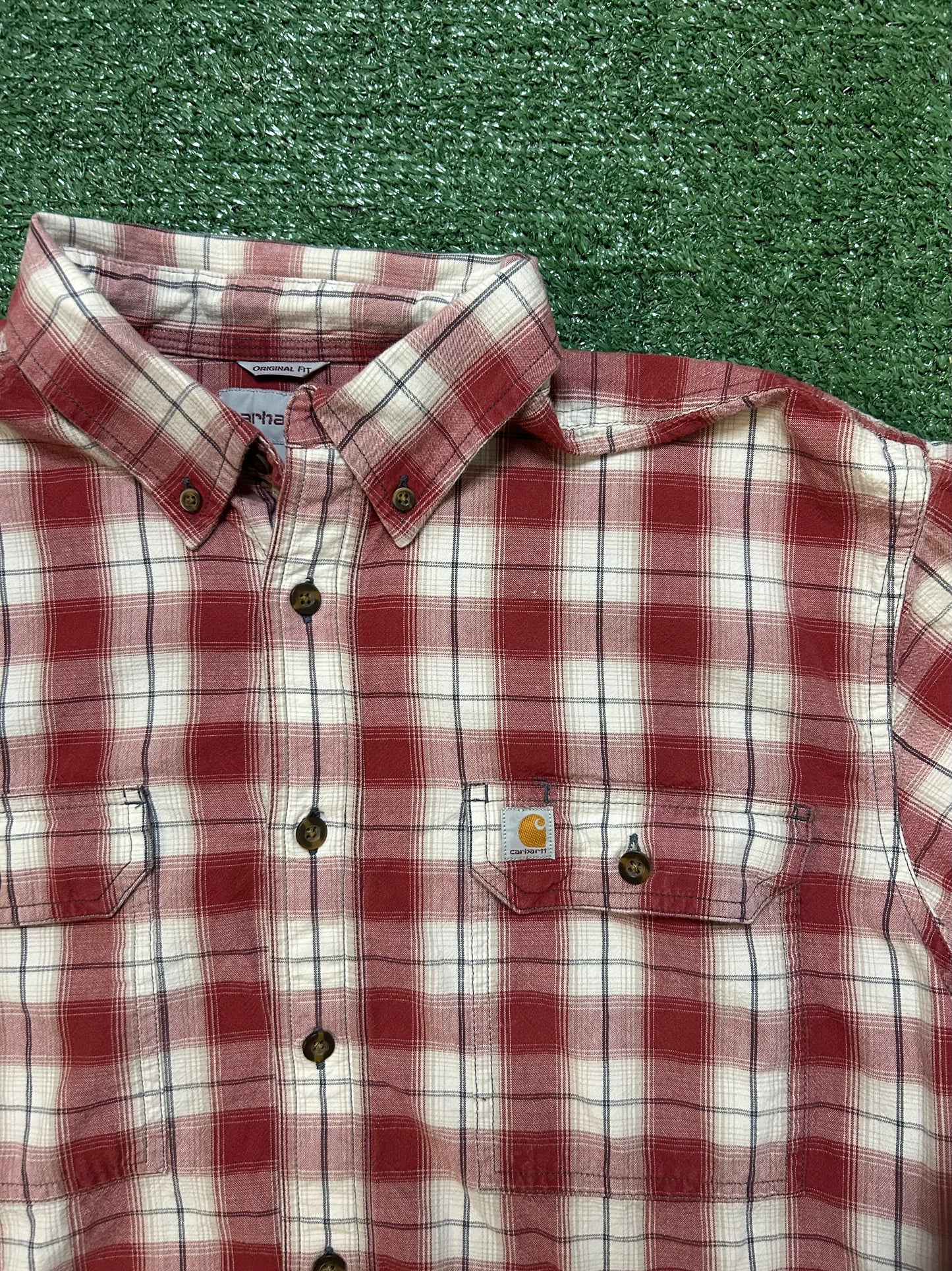 Carhartt red plaid button up short sleeve