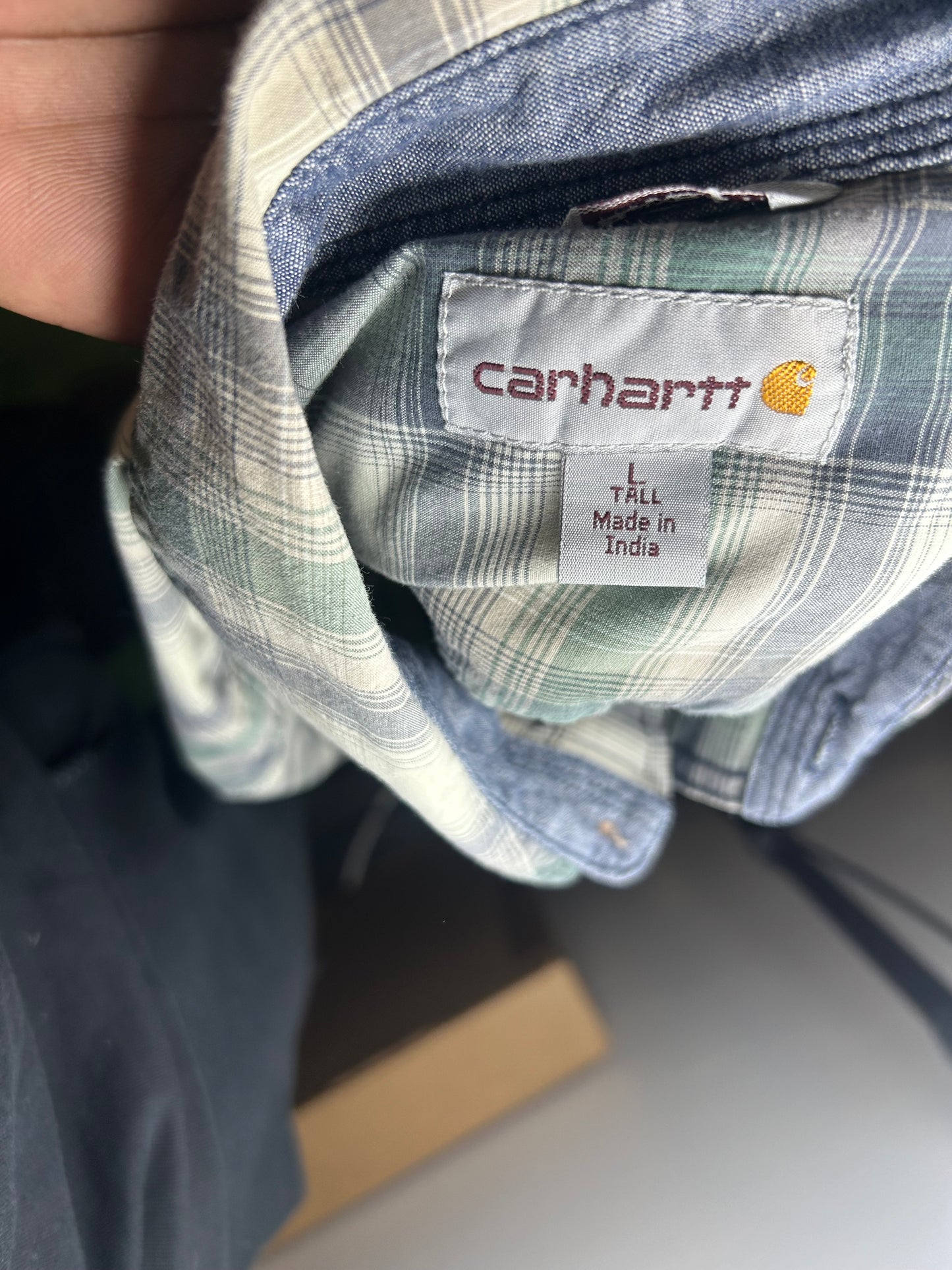 Carhartt green button up short sleeve
