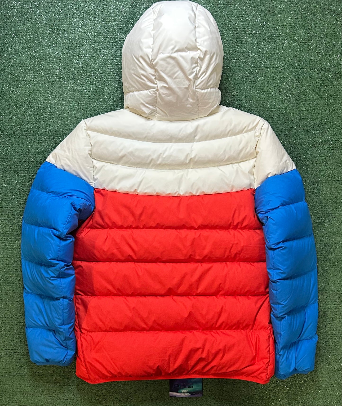 Nike colorblock puffer white red blue jacket