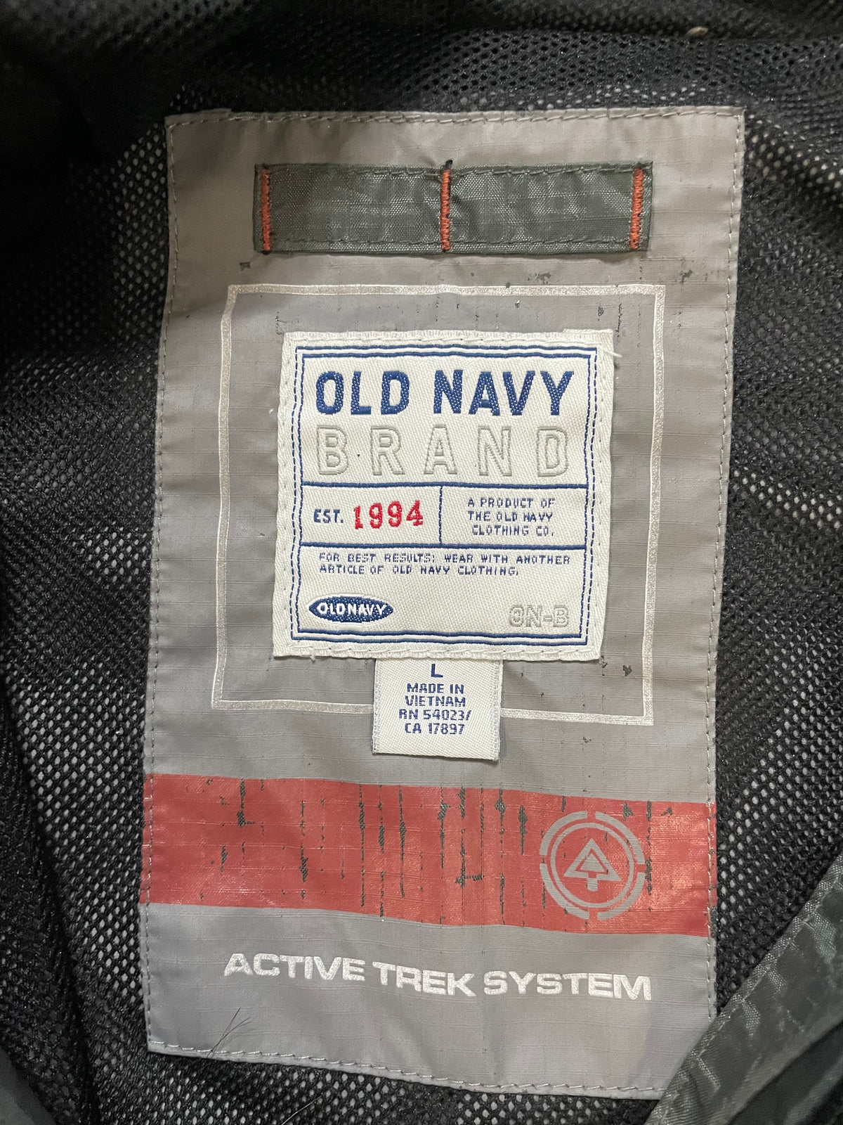 Vintage 1990s Old Navy active trek system windbreaker jacket