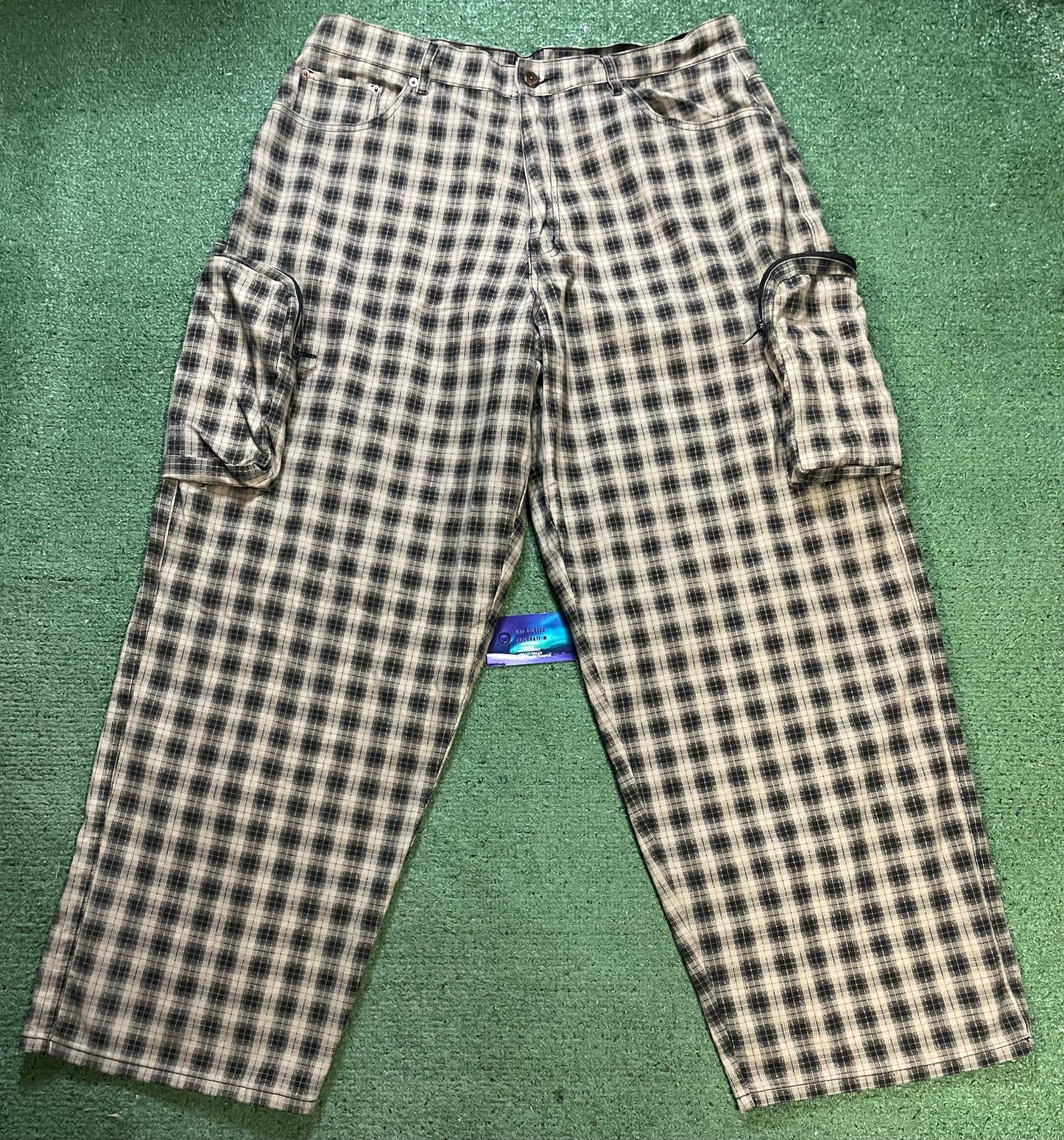 GV Gallery plaid baggy cargo pants