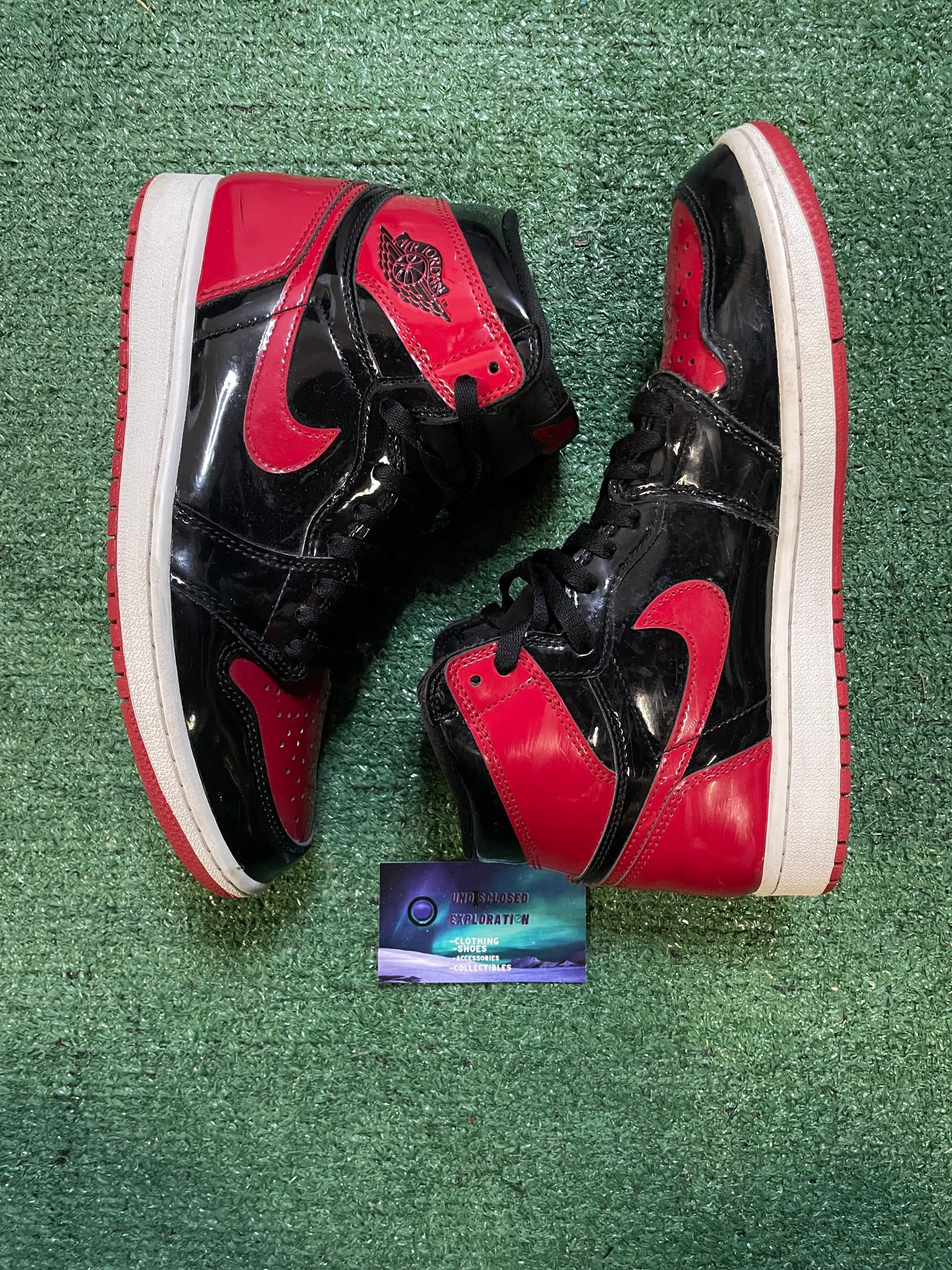 Air Jordan 1 high patent bred size 8men/9.5women