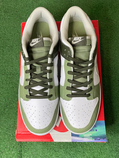 Nike Dunk low oil green