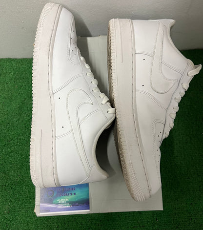 Nike Air Force 1 low ‘07 triple white size 11.5men/13women