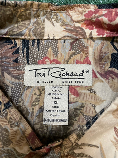 Tori Richard floral Hawaiian button up shirt