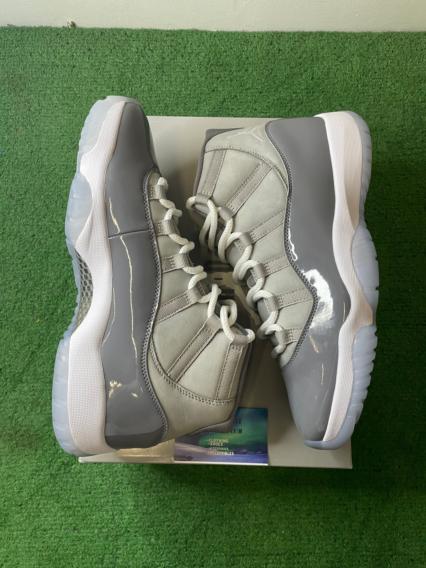 Jordan 11 Cool grey 2021 size 11men/12.5women