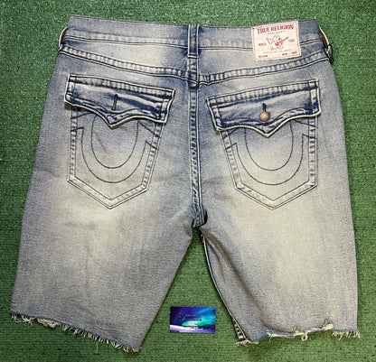True Religion Bobby light wash Jean shorts