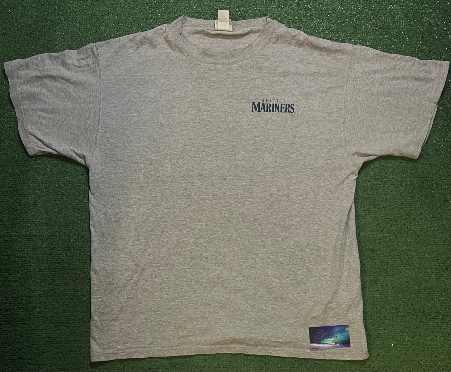 Vintage 2000s Seattle mariners grey logo tee