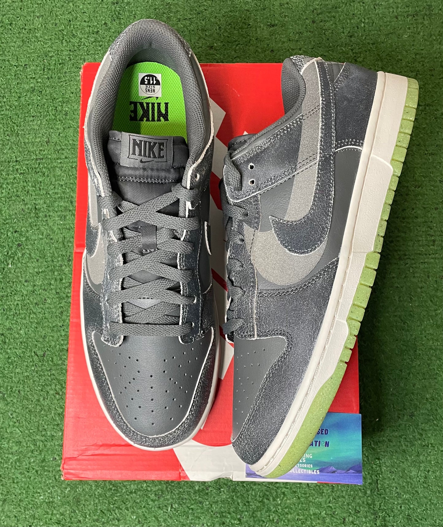 Nike dunk low premium Halloween 2022