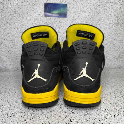 Jordan 4 Thunder 10.5 Men “Preowned”
