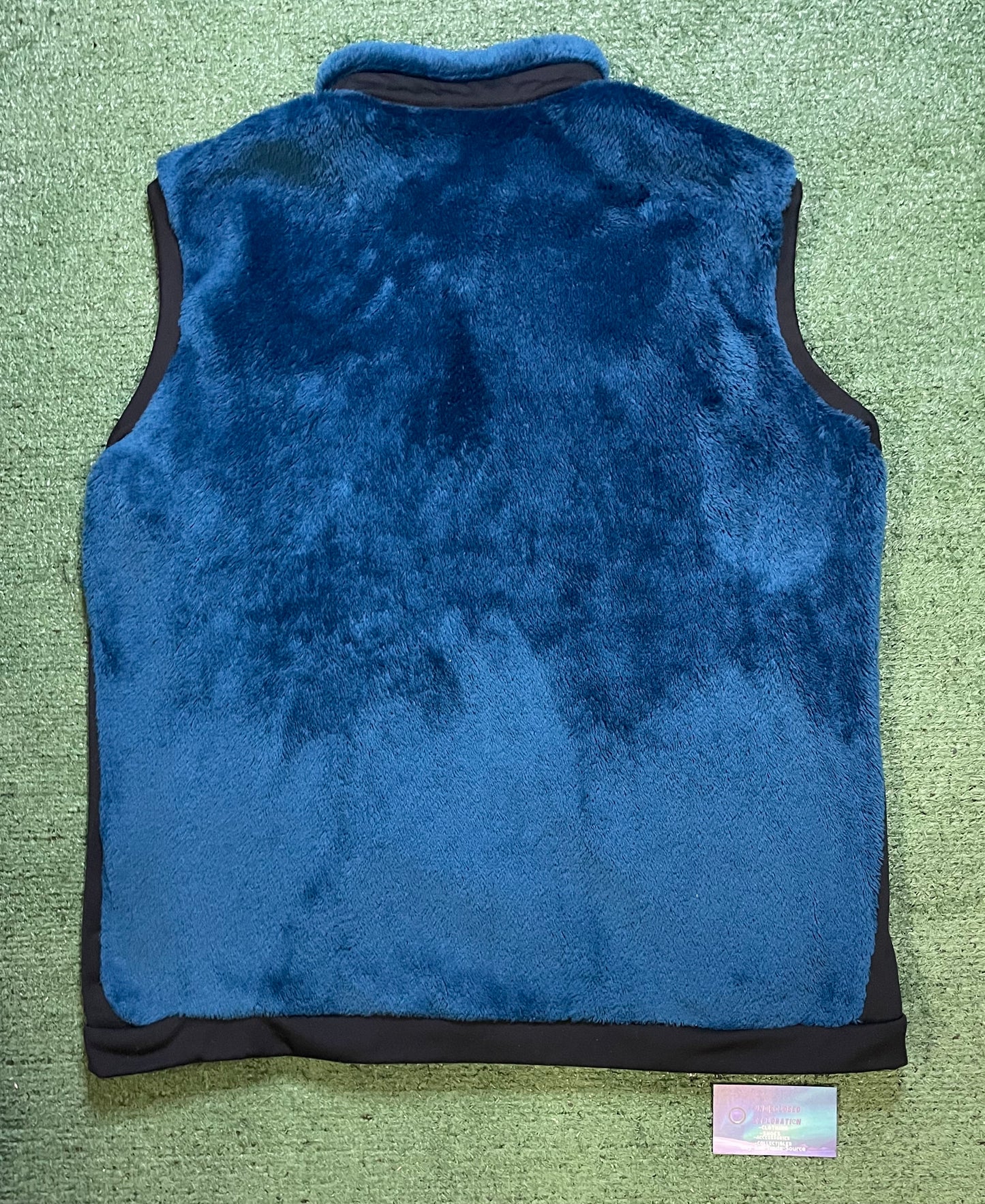 Mountain Hard Wear blue fleece vest