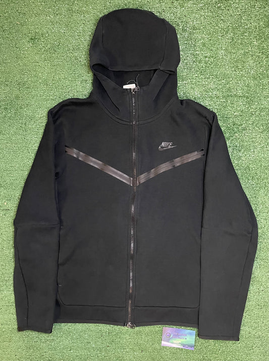 Nike tech fleece hoodie