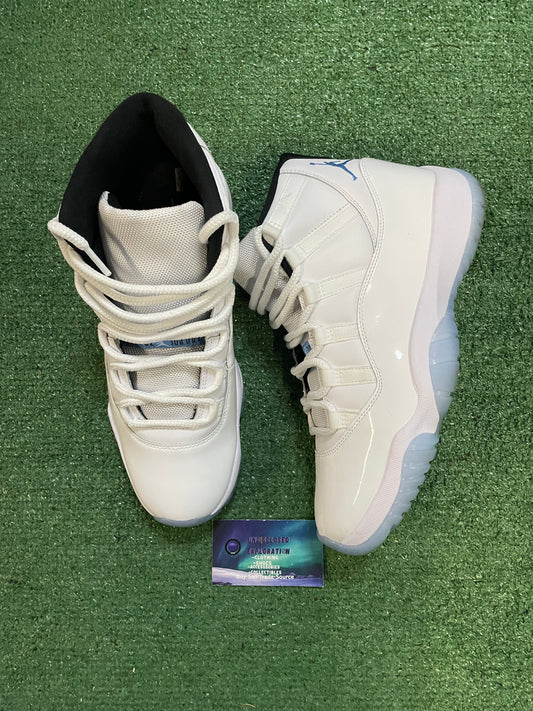 Air Jordan 11 legend blue 2024 size 9men/10.5women