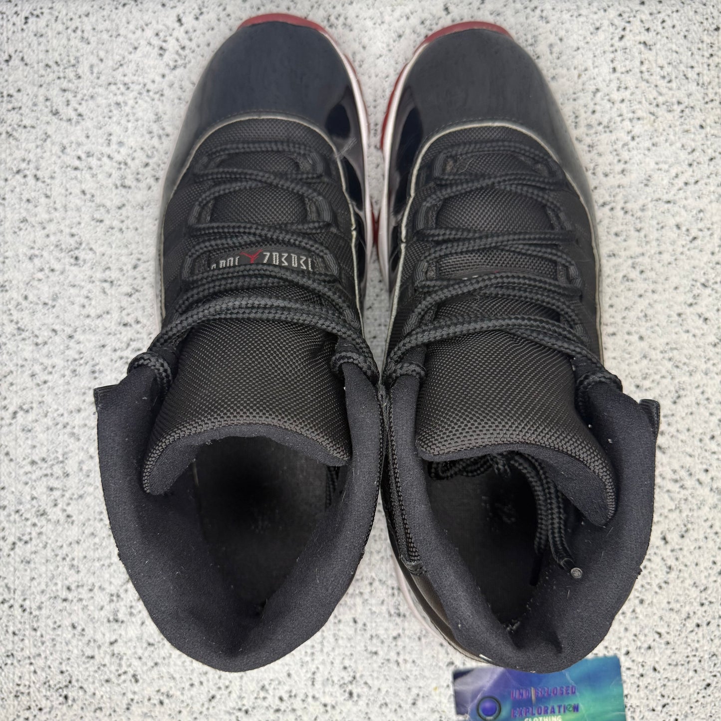 Jordan 11 Bred 11 Men “Preowned”