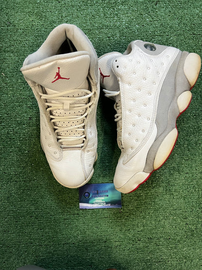 Jordan 13 wolf grey size 9.5men/11women