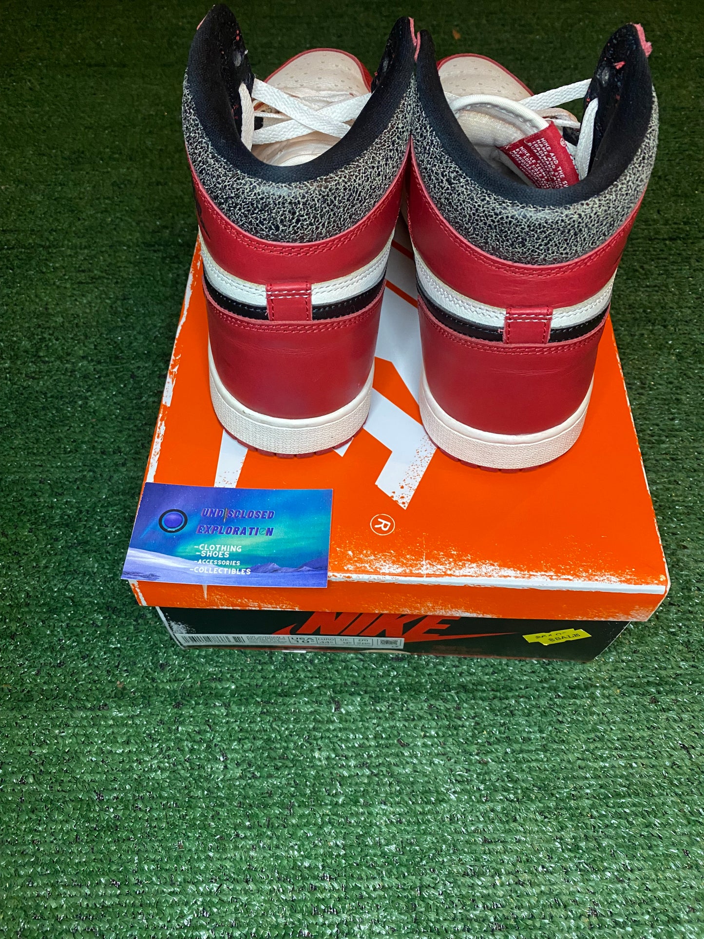 Jordan 1 Chicago lost and found size 10.5men/12women