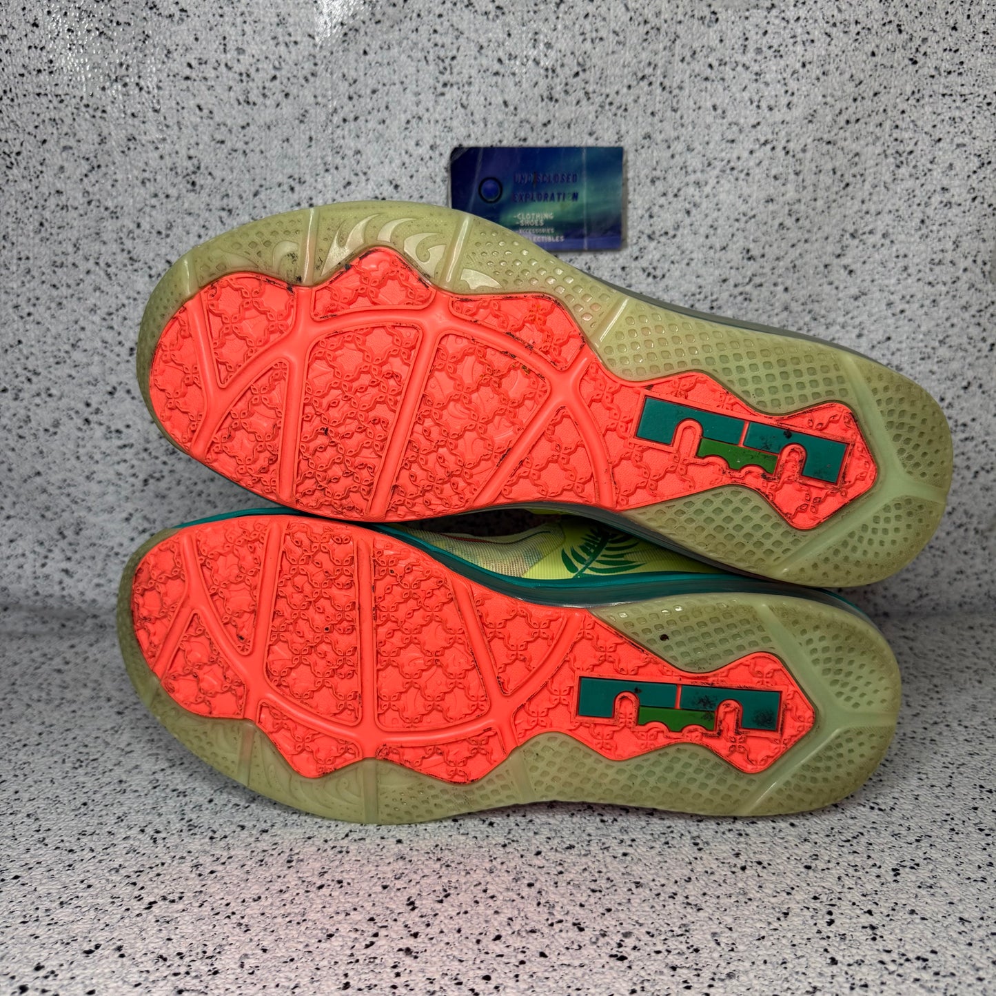 Nike LeBron 9 Low Lebronald Palmer 10.5 Men “Preowned”