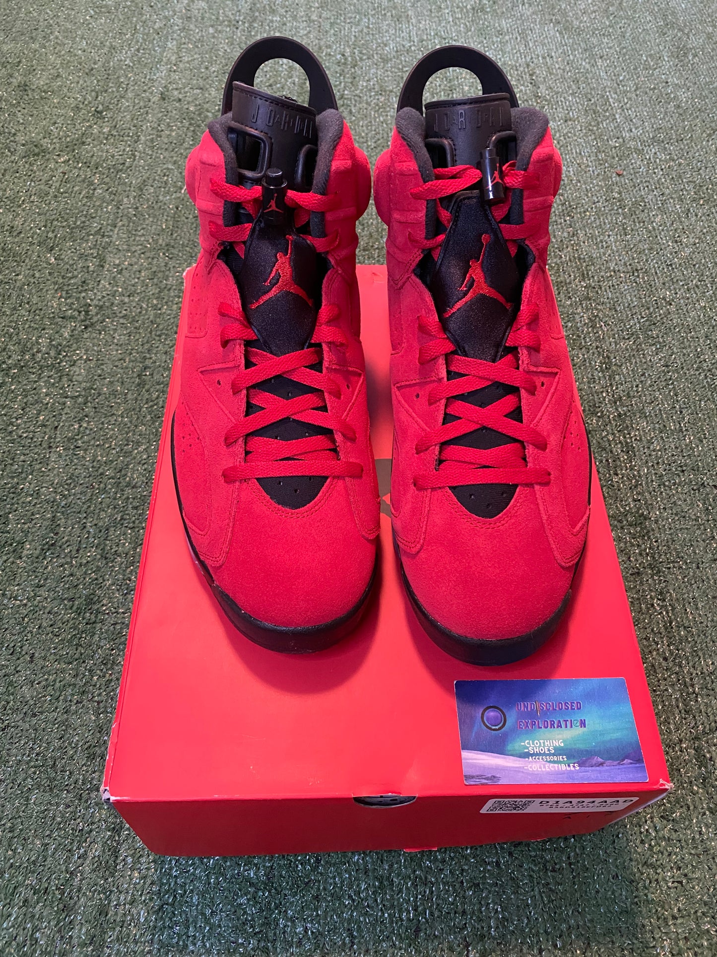 Jordan 6 toro red