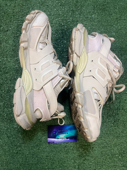 Balenciaga white Track sneakers size 10men/11.5women(EU 43)