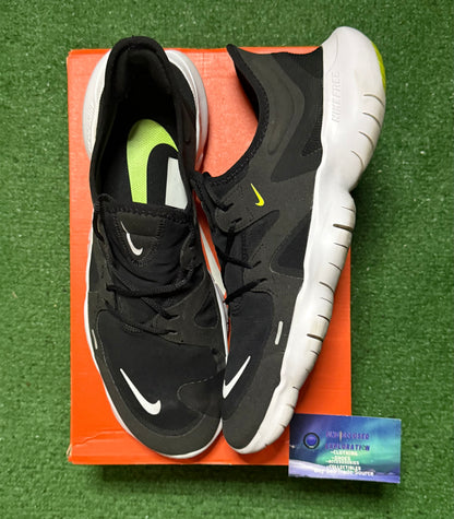 Nike Free RN 5.0 Anthracite 12 Men/13.5 Women “Preowned”