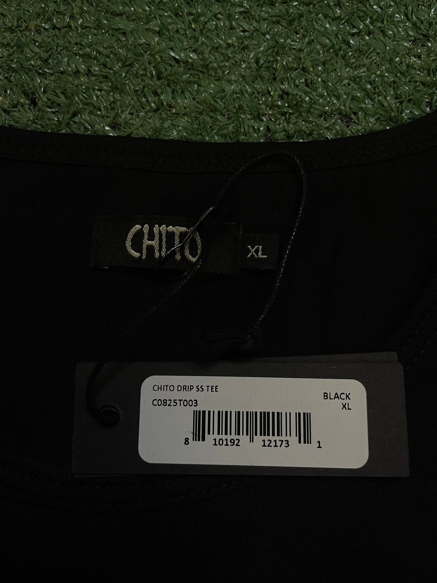 CHITO black & red drip tee