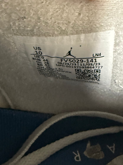 Jordan 4 Military Blue 10 Men/11.5 Women “Preowned”