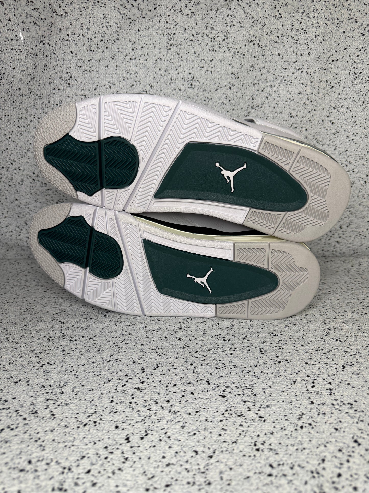 Jordan 4 Oxidized Green