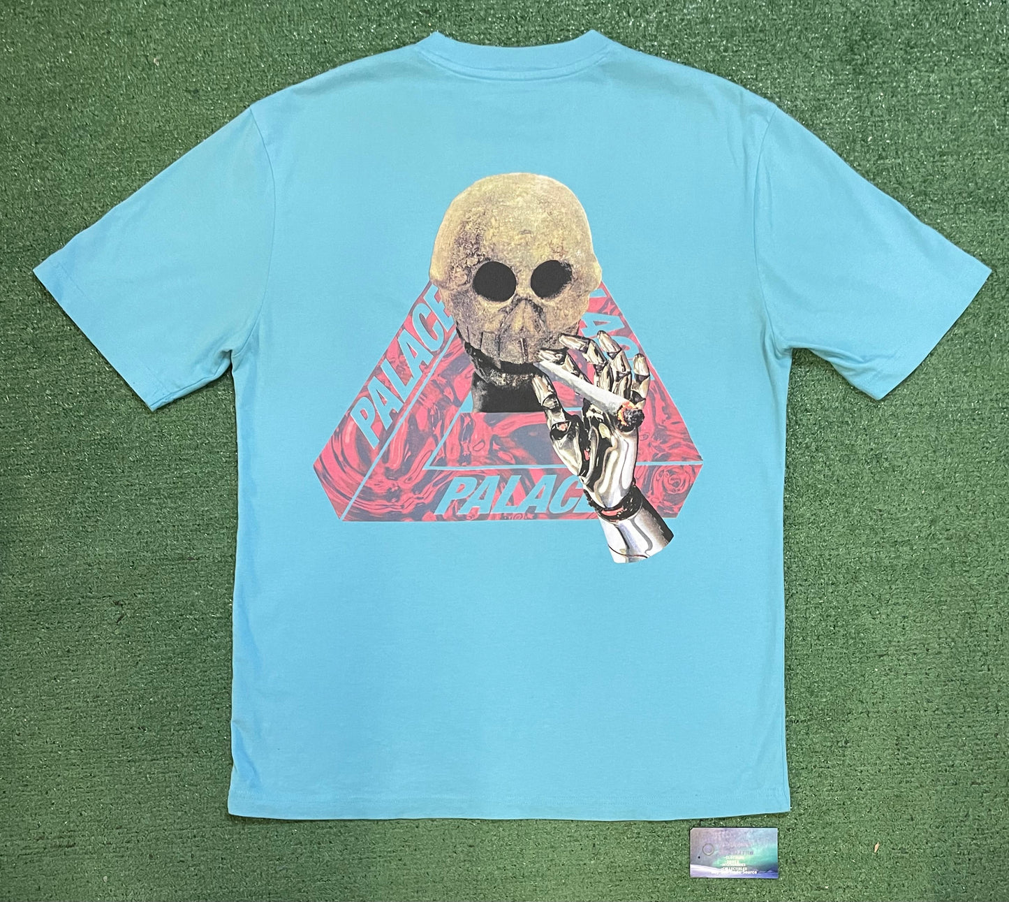 Palace skeledon aqua tee