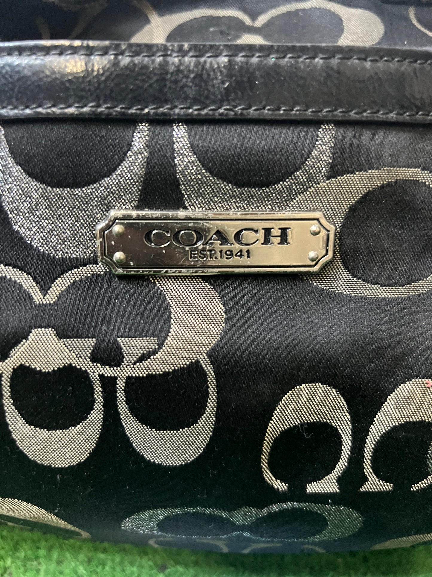 Coach Siganture gallery tote bag